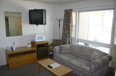 סאולט סאינטה מארי Skyline Motel מראה חיצוני תמונה